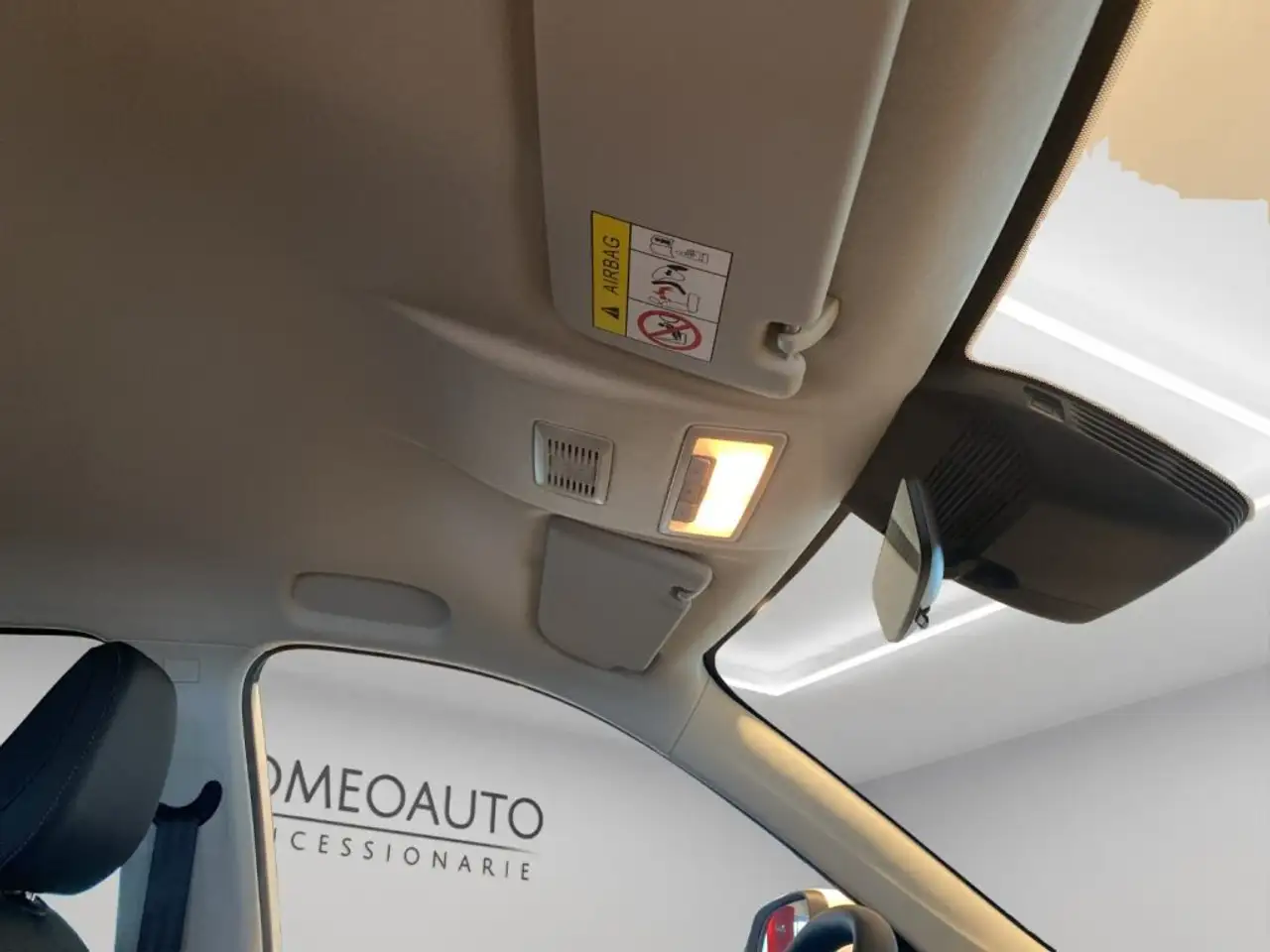 MG ZS 1.5 Comfort MT Benzina PROMO KM0 22