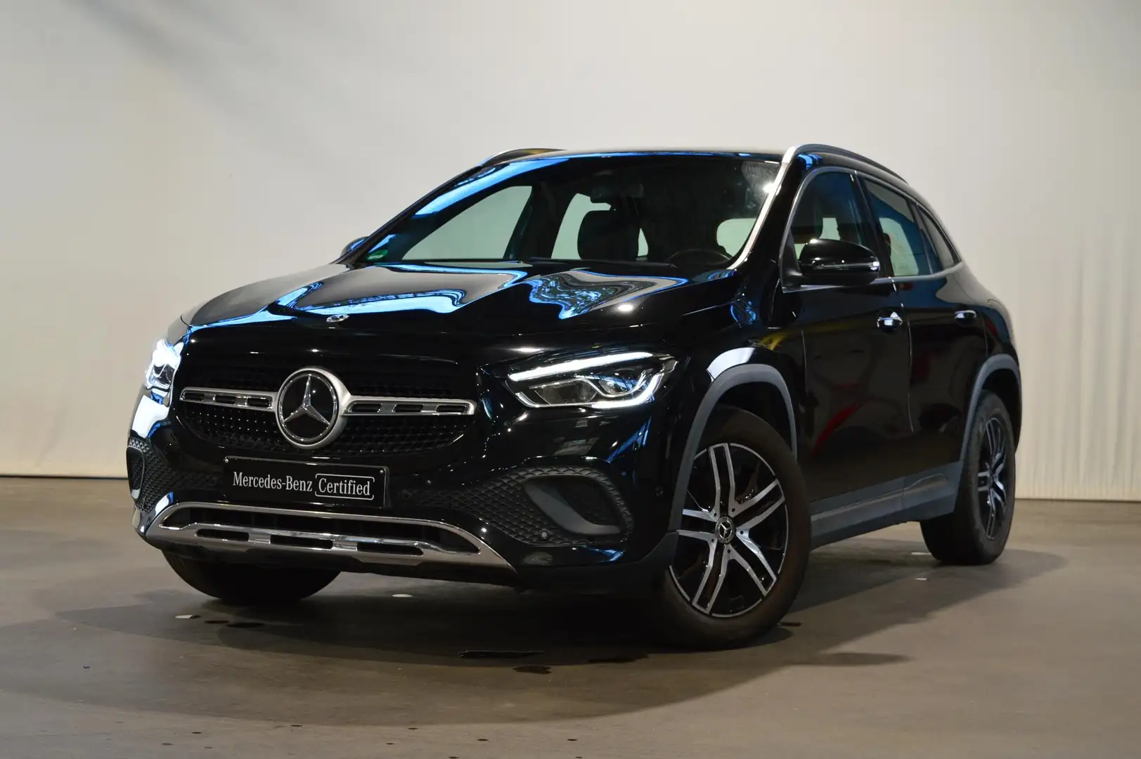 Mercedes-Benz GLA 200 GLA d 4MATIC Luxury Line | Keyless-Go Pack | Offro Noir - 1