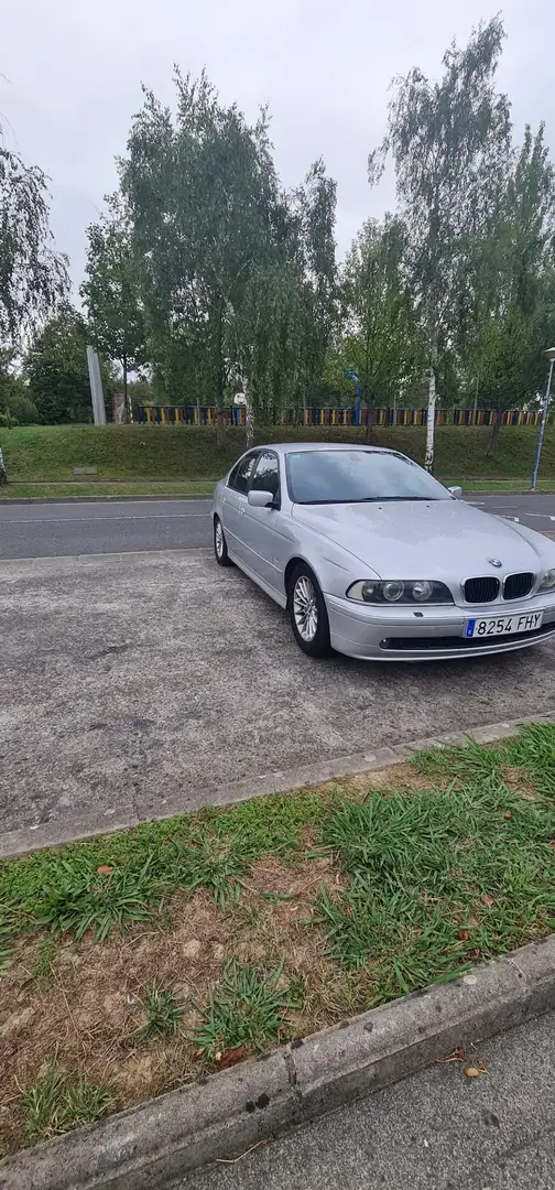 BMW 530 530d - 1