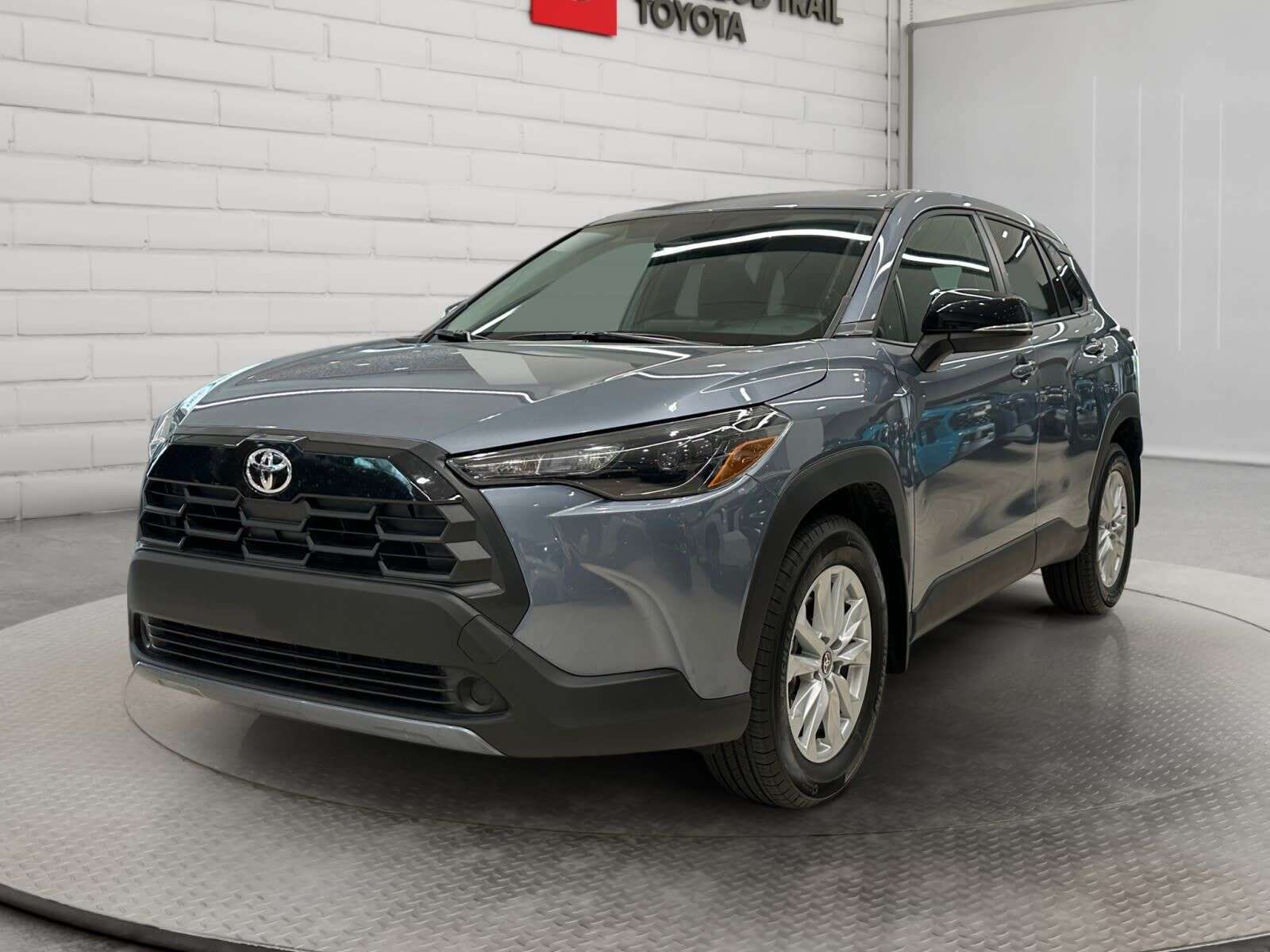 2026 Toyota Corolla Cross LE AWD | No Accidents | Back Up Camera | Heated Se