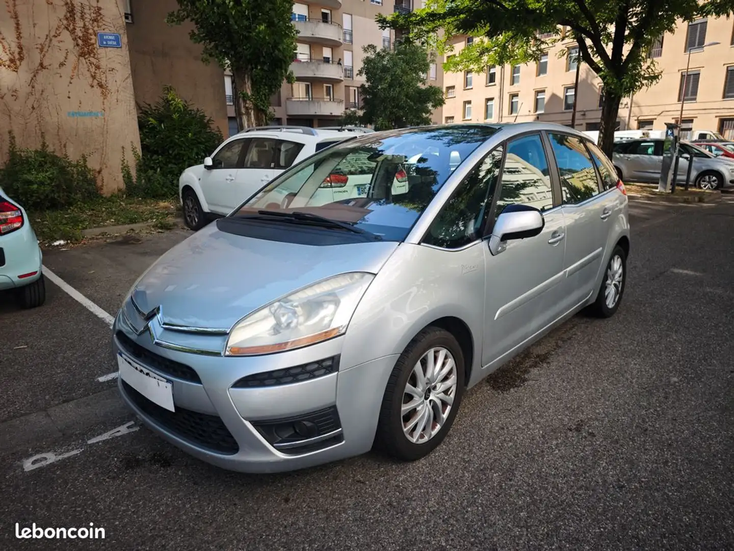 Citroen C4 Picasso 1.6 HDi110 Millenium Gris - 1