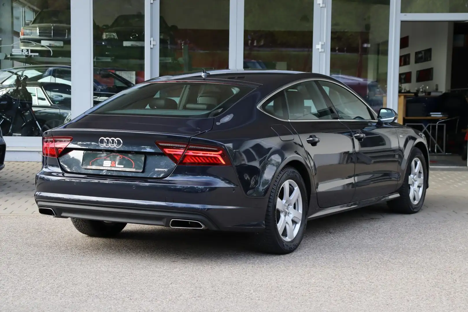 Audi A7 Sportback 3.0 TDI qu. SlineSport+/Luft/Matrix Bleu - 2