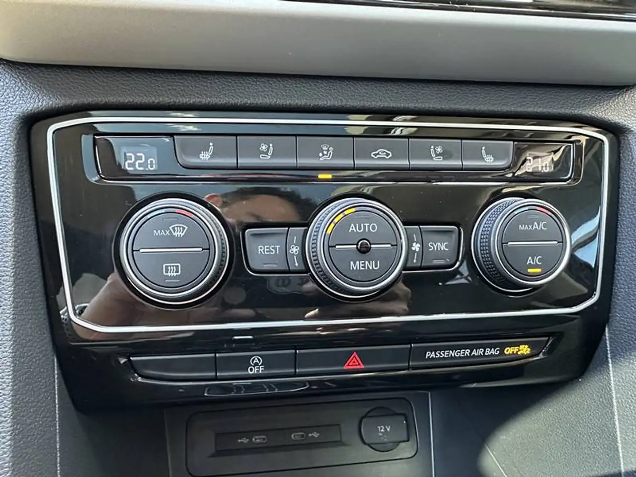 Volkswagen Atlas снимка Volkswagen Atlas