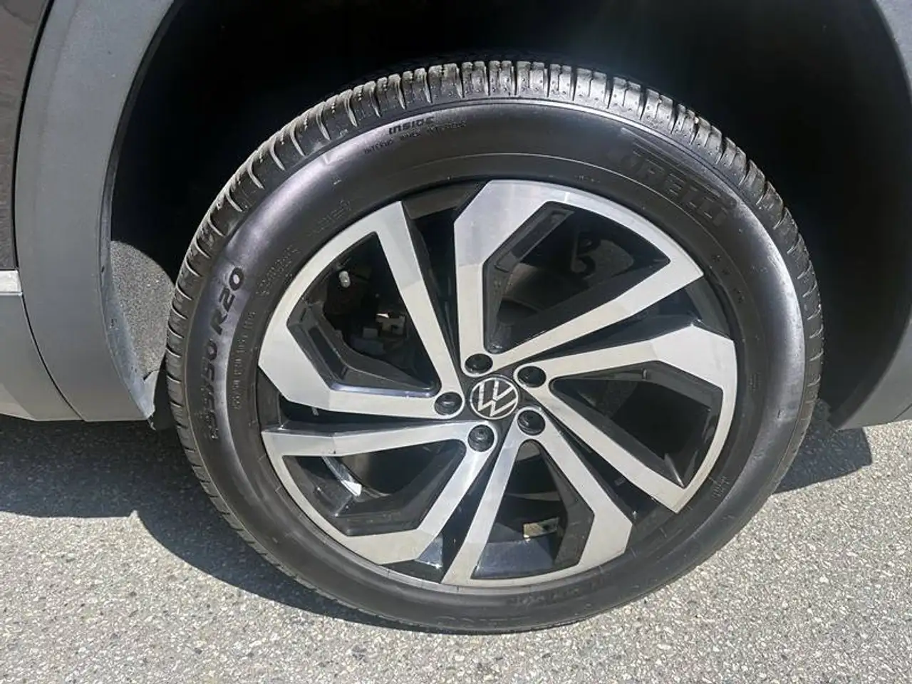 Volkswagen Atlas снимка Volkswagen Atlas