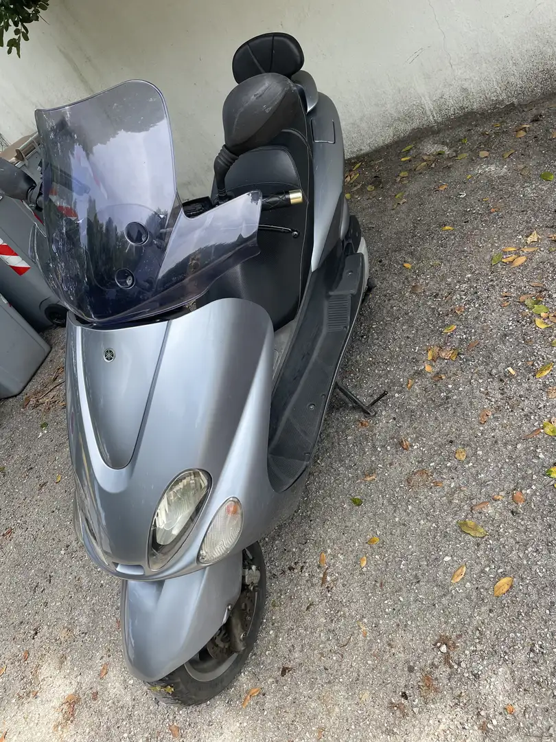 Yamaha Majesty 125 - 1