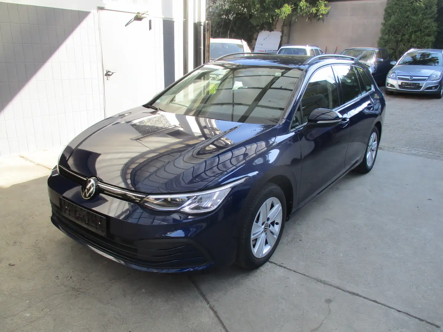 Volkswagen Golf Variant Life/ Allwetter/ PP/ Sitz-Lenkradheizung/ USB/ BT Bleu - 2