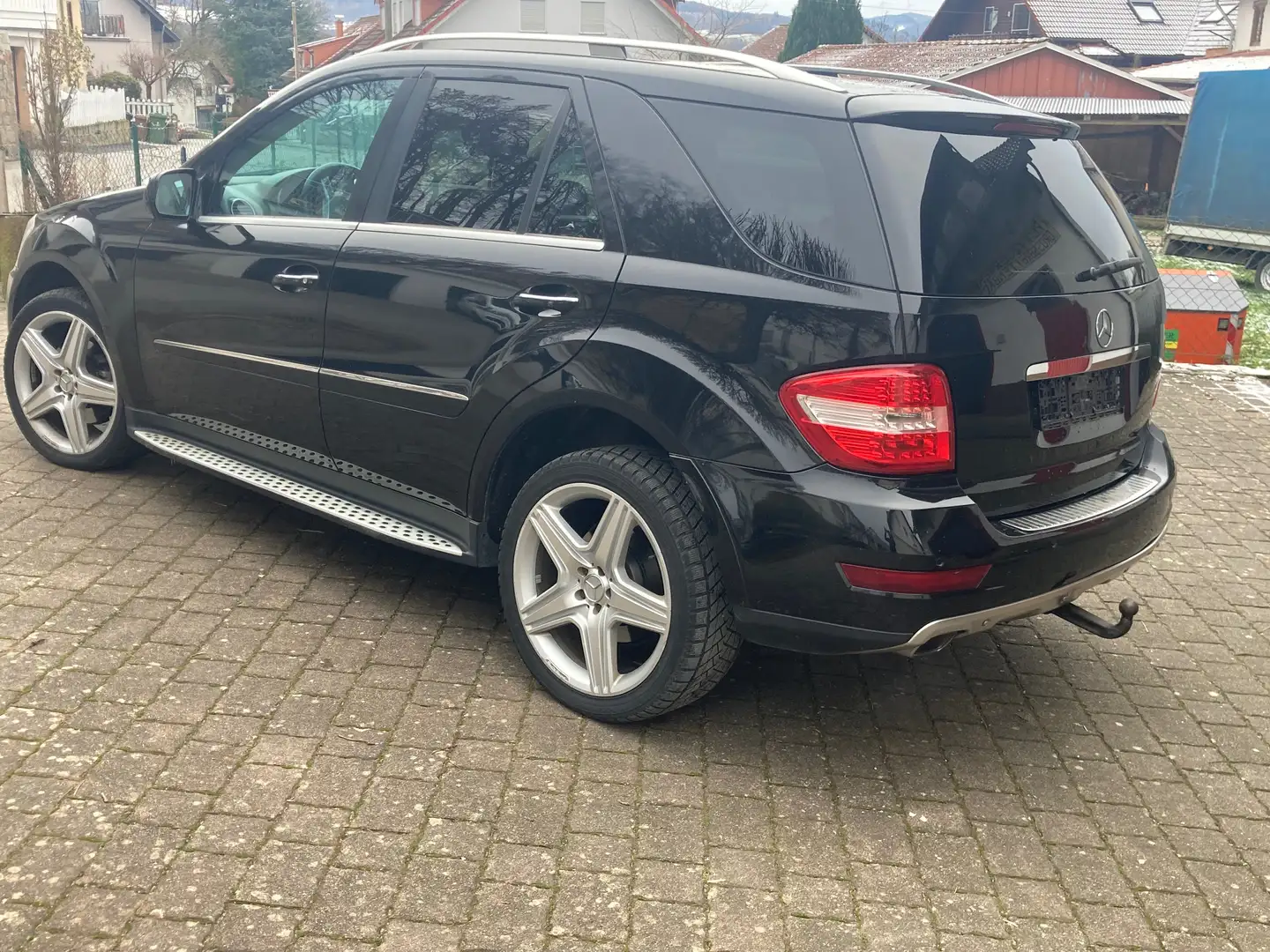 Mercedes-Benz ML 420 ML 420 CDI 4Matic 7G-TRONIC DPF Чорний - 2