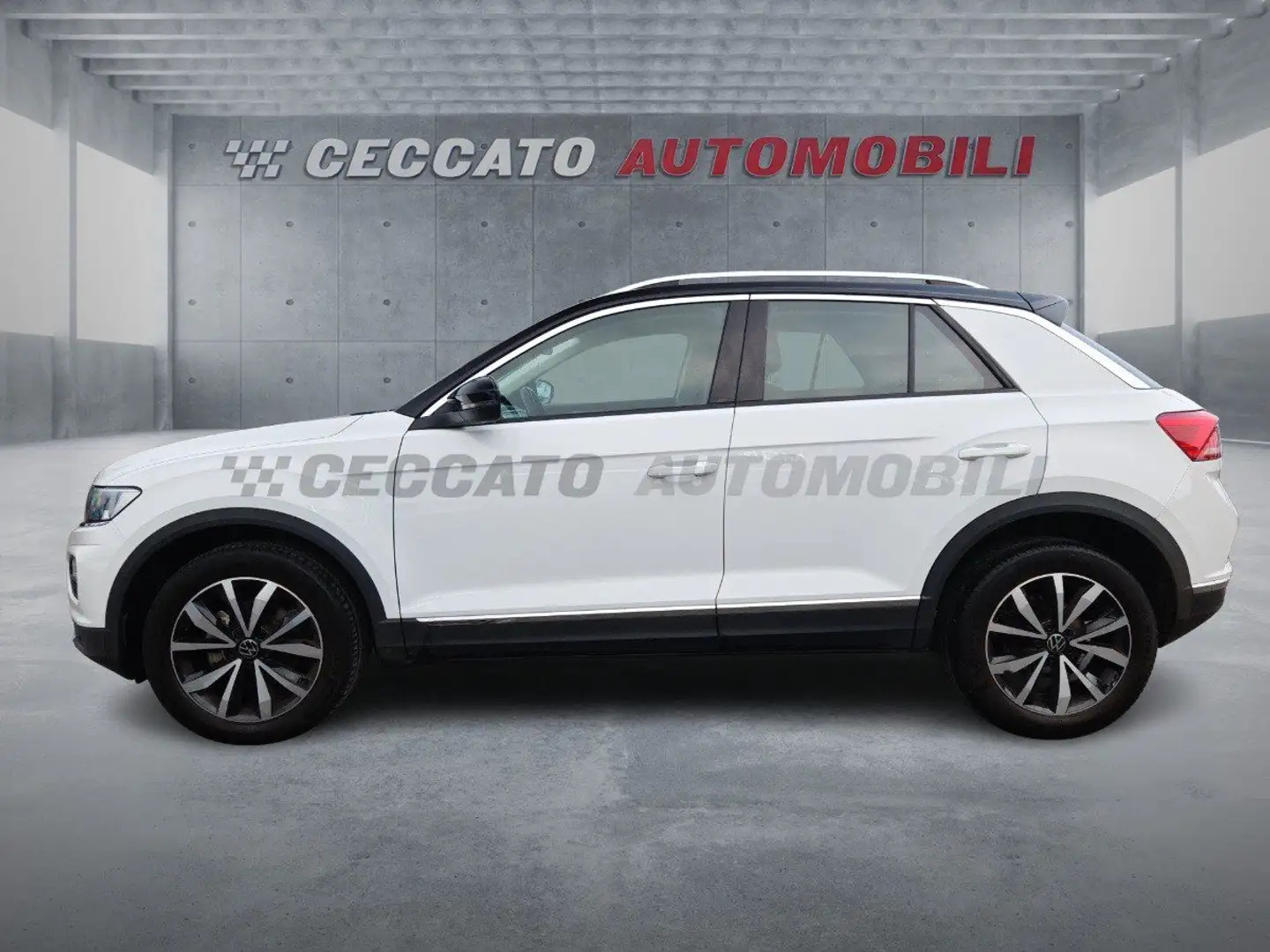 Volkswagen T-Roc I 2017 1.0 tsi Style 110cv Weiß - 2