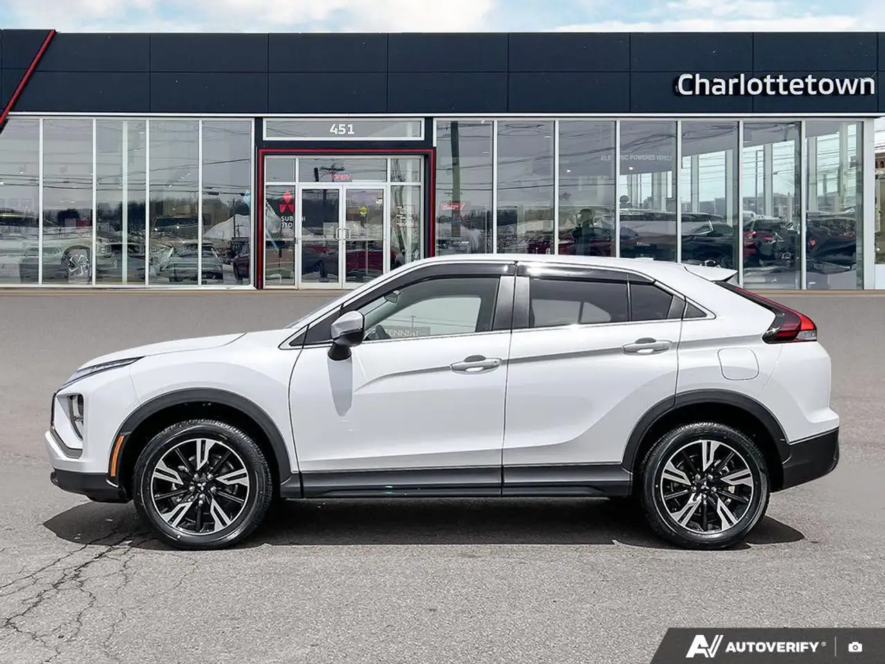 Mitsubishi Eclipse Cross снимка Mitsubishi Eclipse Cross