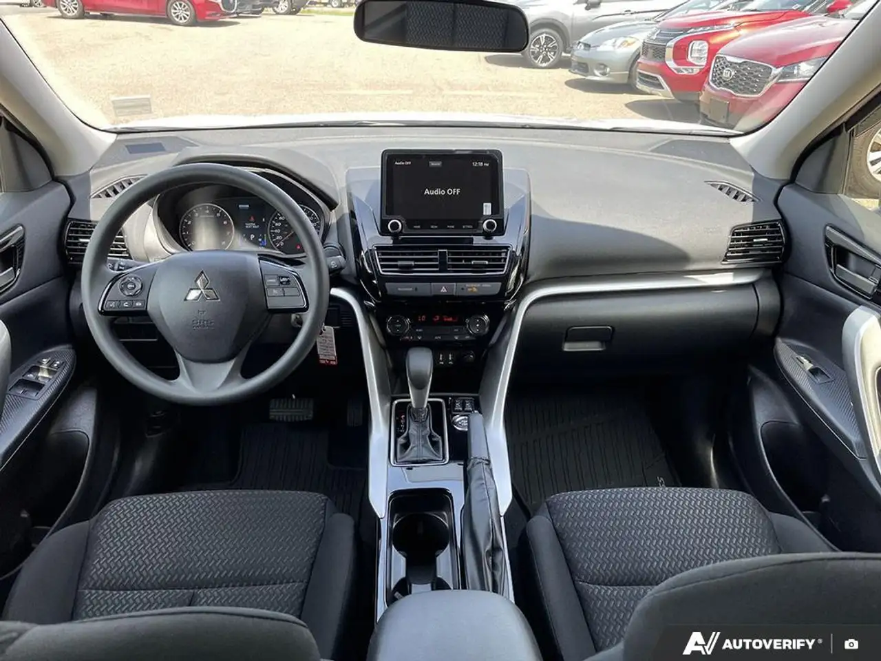 Mitsubishi Eclipse Cross снимка Mitsubishi Eclipse Cross