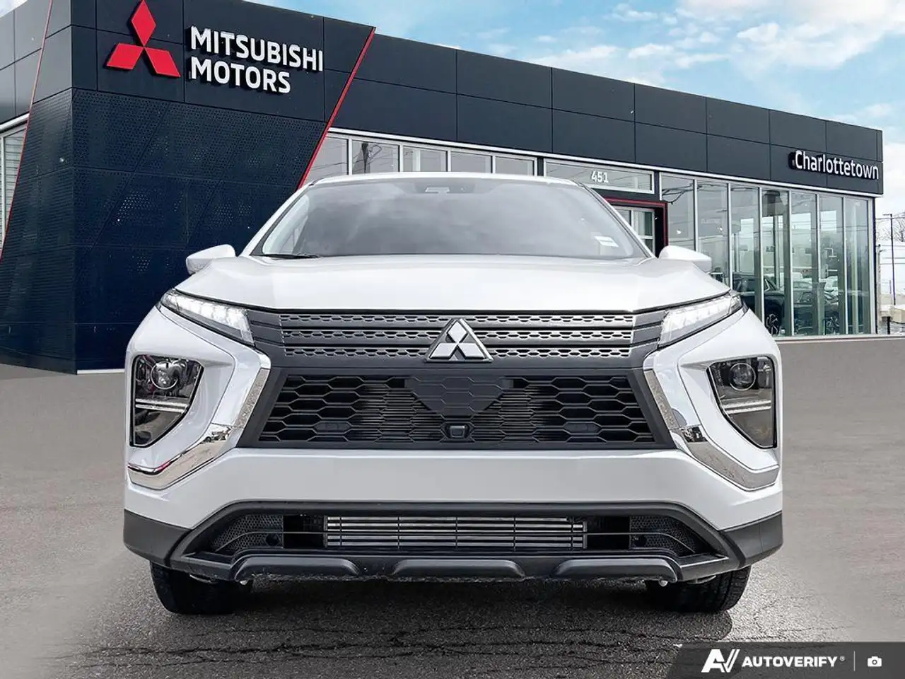 Mitsubishi Eclipse Cross снимка Mitsubishi Eclipse Cross