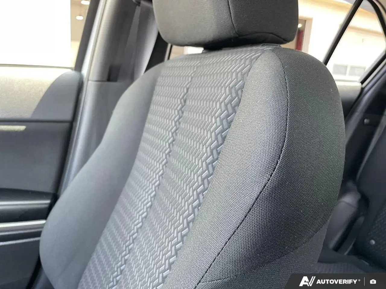 Mitsubishi Eclipse Cross снимка Mitsubishi Eclipse Cross