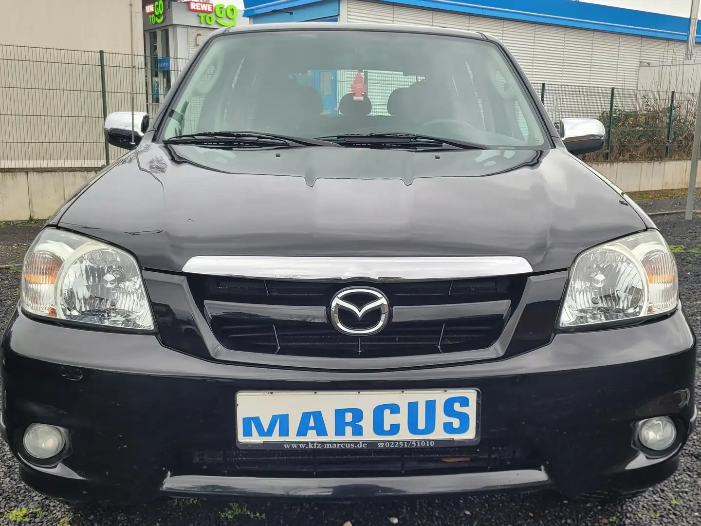 Mazda Tribute 2.3 Exclusive 4X4 Schwarz - 2