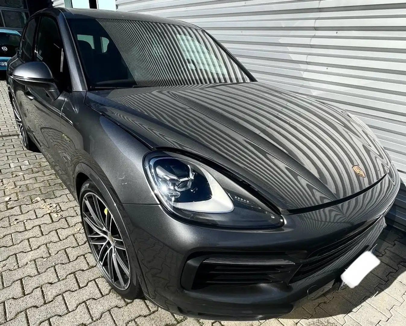 Porsche Cayenne 3.0 V6 E-Hybrid PROBLEMI ALLE BATTERIE Grigio - 1