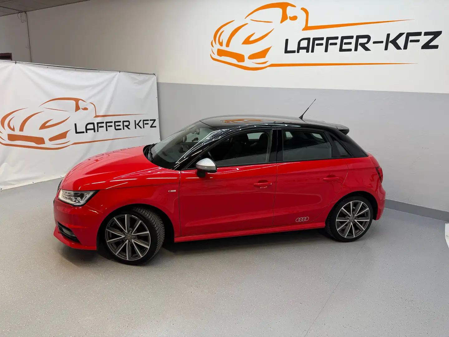 Audi A1 SB 1,0 TFSI S-LINE KLIMAAUTO SITZHZG TOP Rot - 2