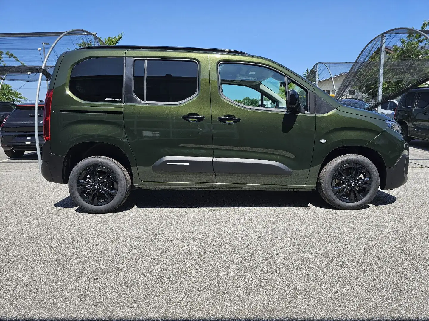 Citroen Berlingo PKW M Plus Automatik Style+Comfort*Kam. Verde - 2