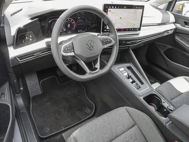 Volkswagen Golf view 9
