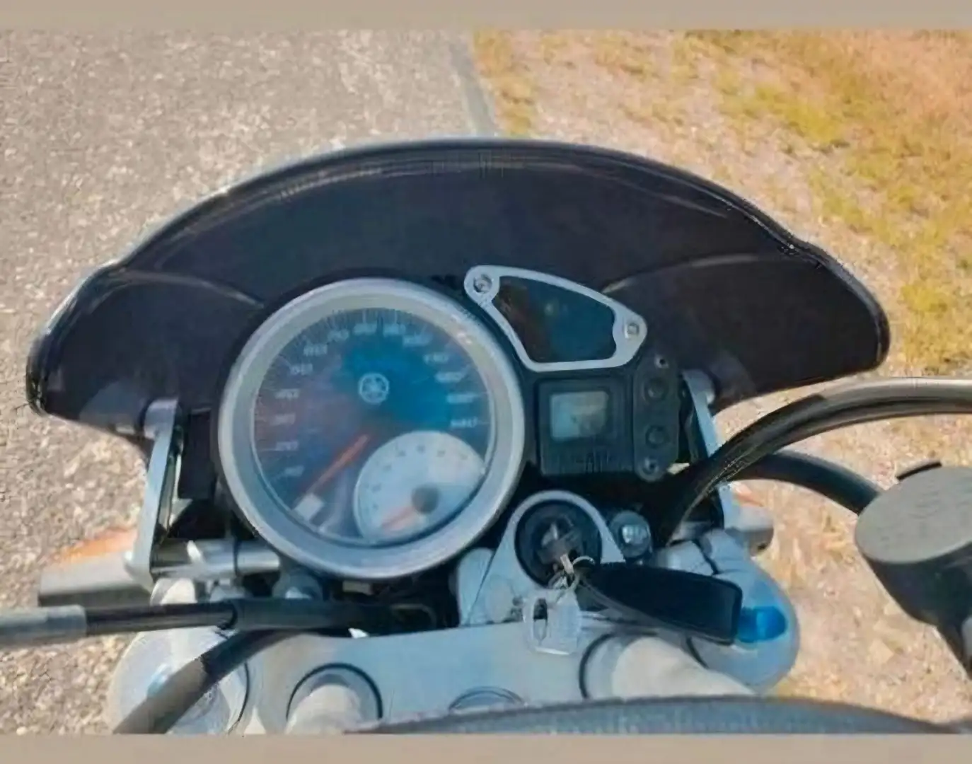 Yamaha BT 1100 Bulldog Zilver - 2