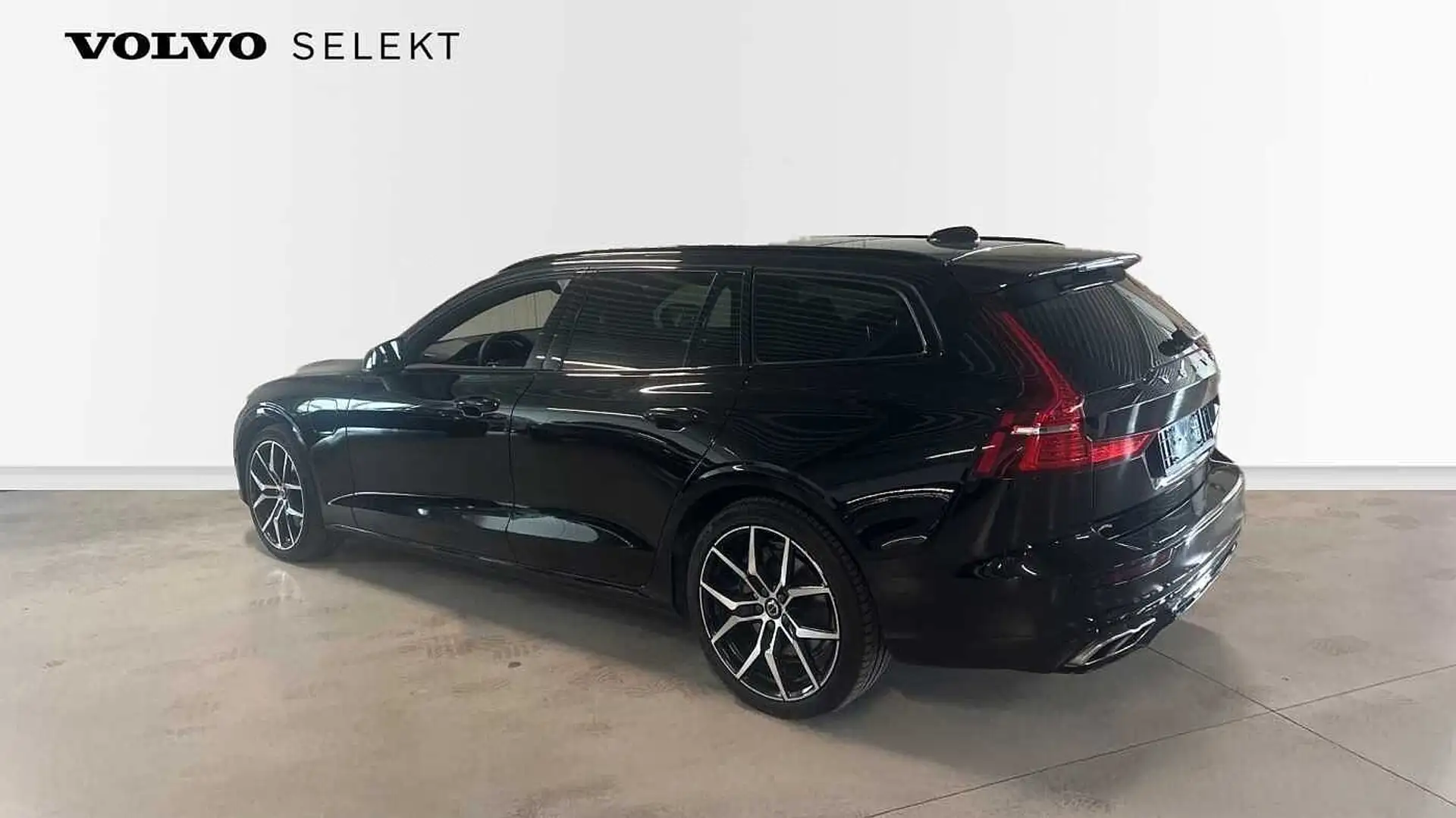 Volvo V60 R-Design T8 AWD Hybride | Camera | Pano dak | Adap Schwarz - 2