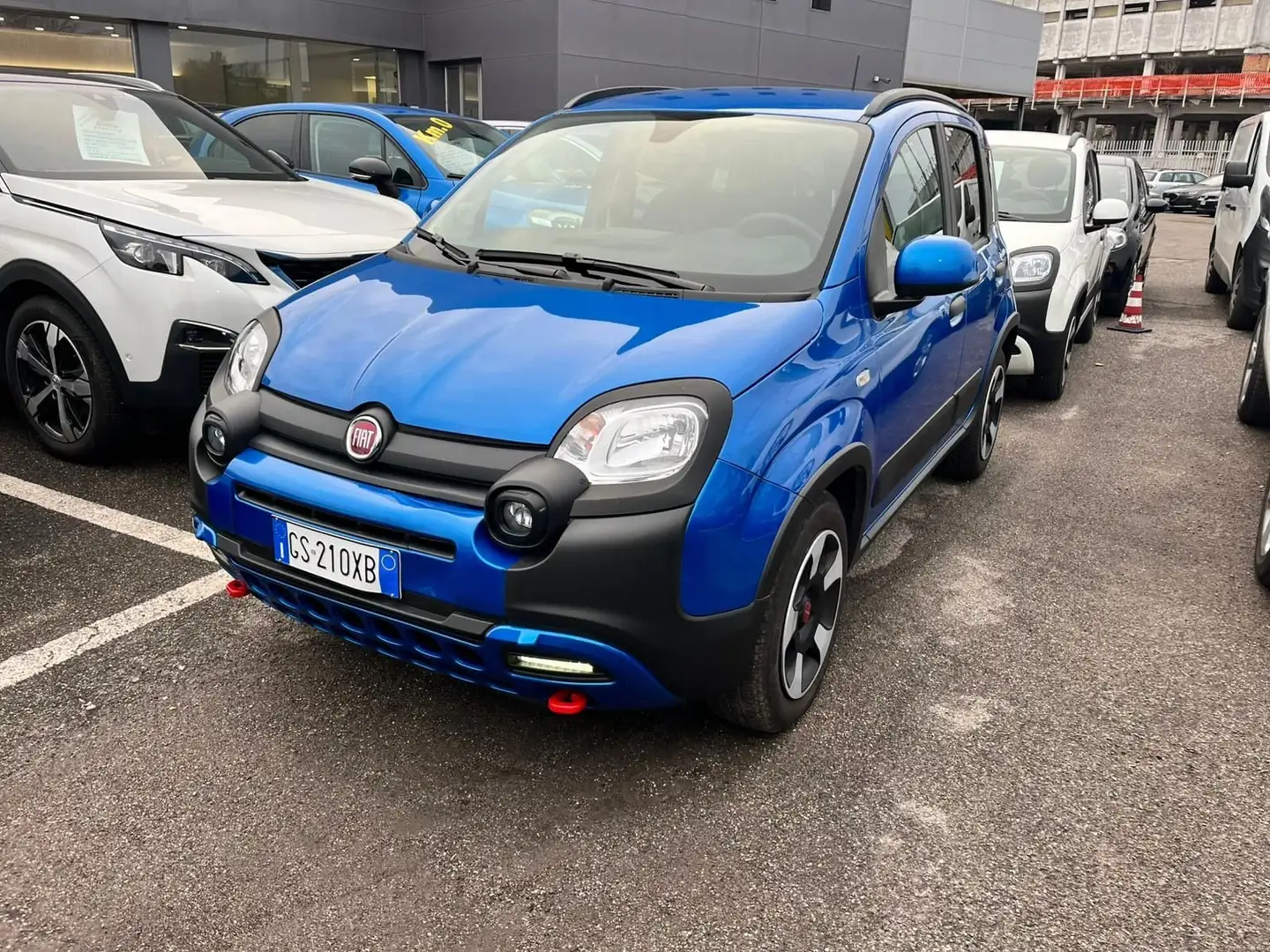 Fiat Panda Panda 1.0 firefly hybrid Cross s Bleu - 1