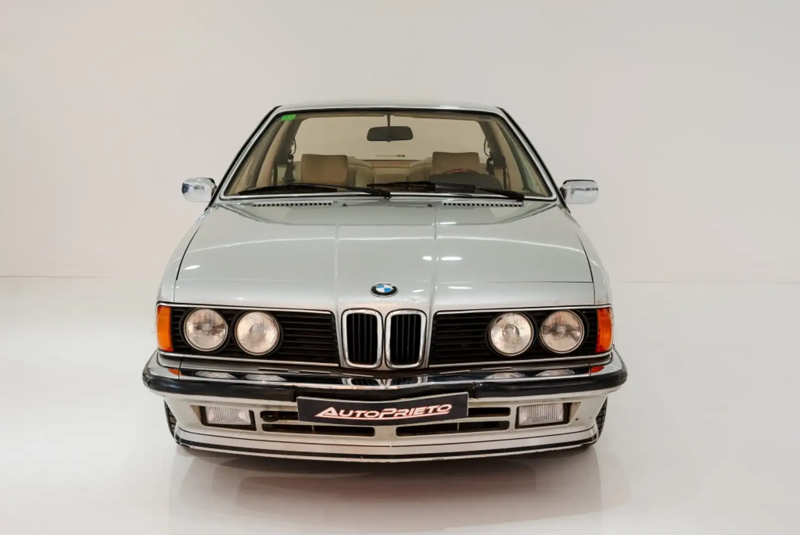 BMW 635 635CSi Argintiu - 2