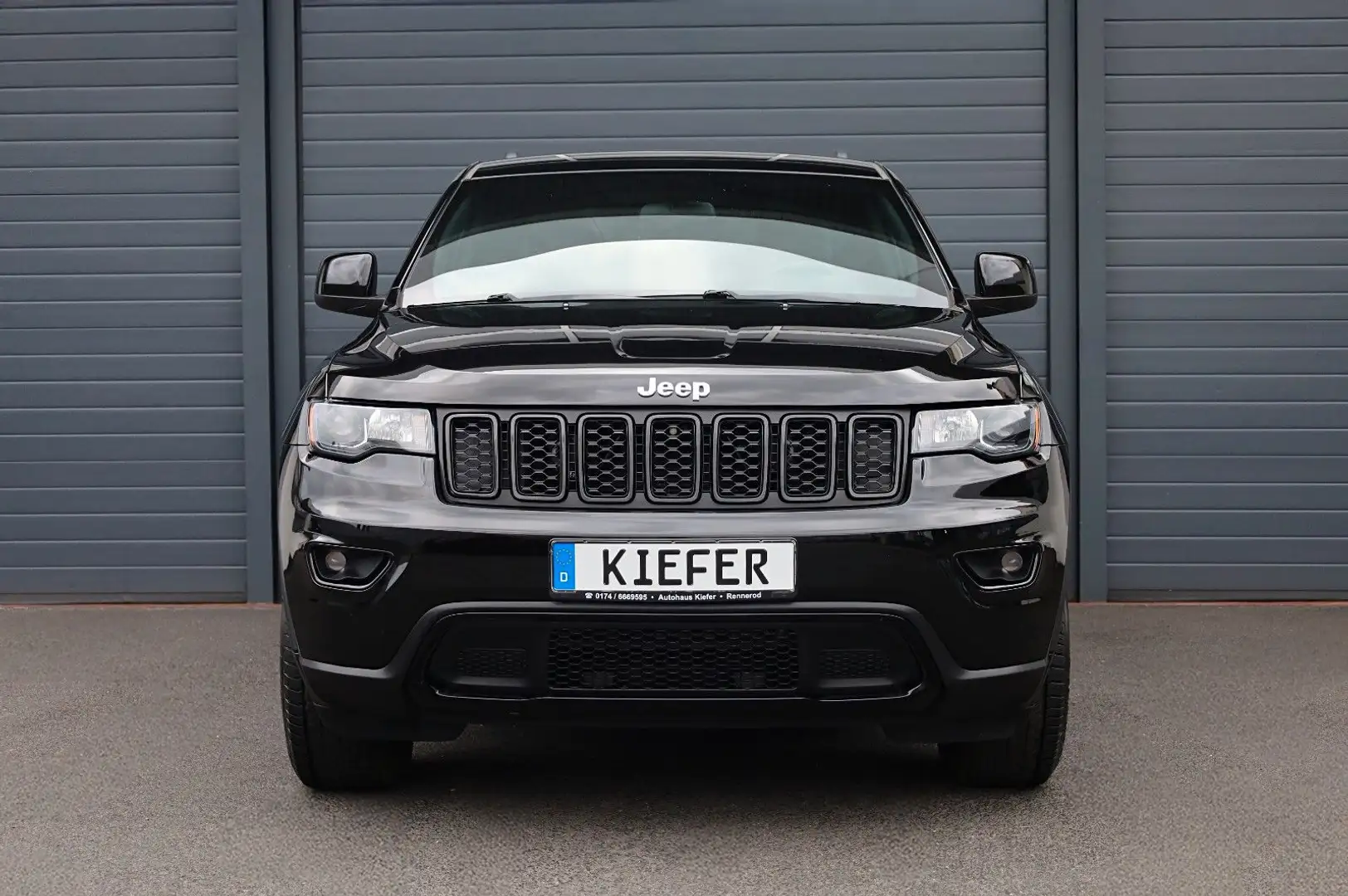 Jeep Grand Cherokee 3.6/4x4/APPLE/SHZ/LHZ/TOTW/KAM/18 Schwarz - 2