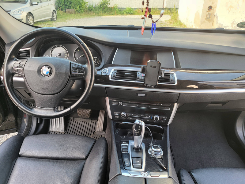 BMW 535 535 d xDrive — photo 12
