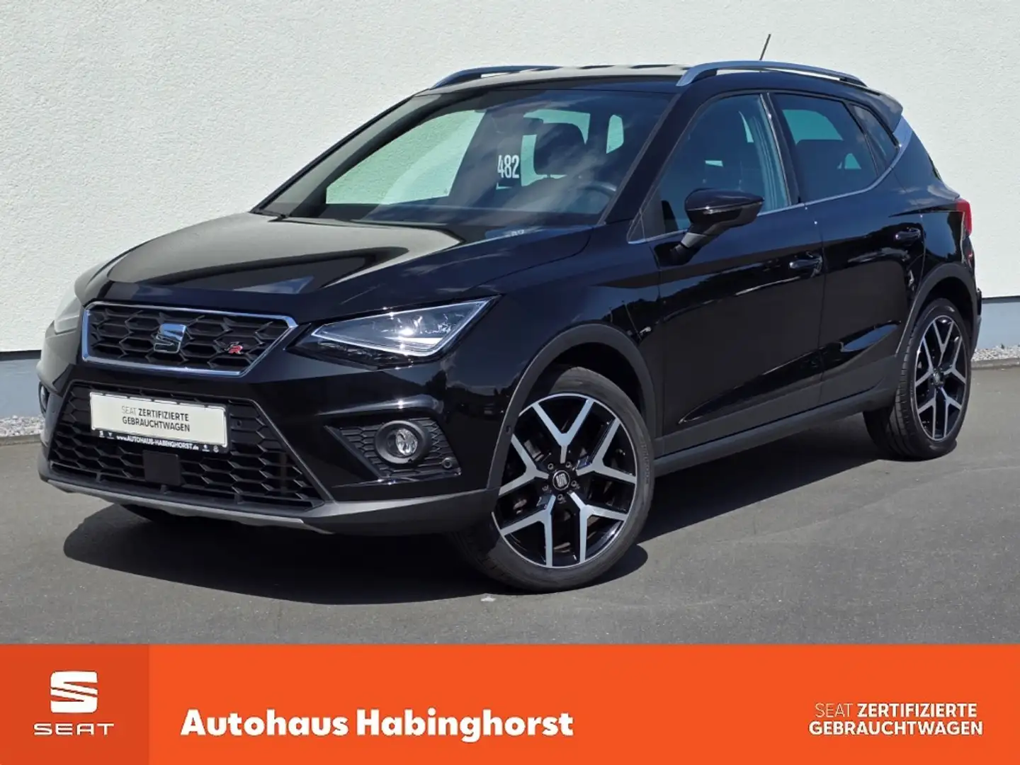 SEAT Arona 1.0 TSI DSG FR BEATS ACC LED PDC FullLink Kessy Sh Schwarz - 1