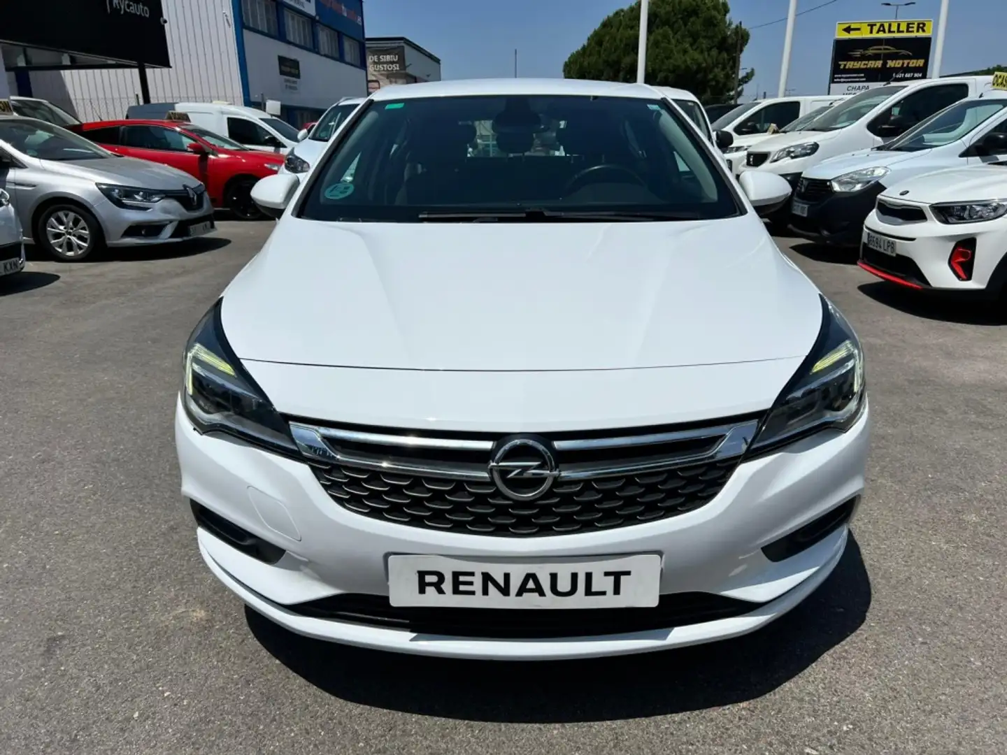 Opel Astra 1.6CDTi S/S Selective 110 Blanco - 2