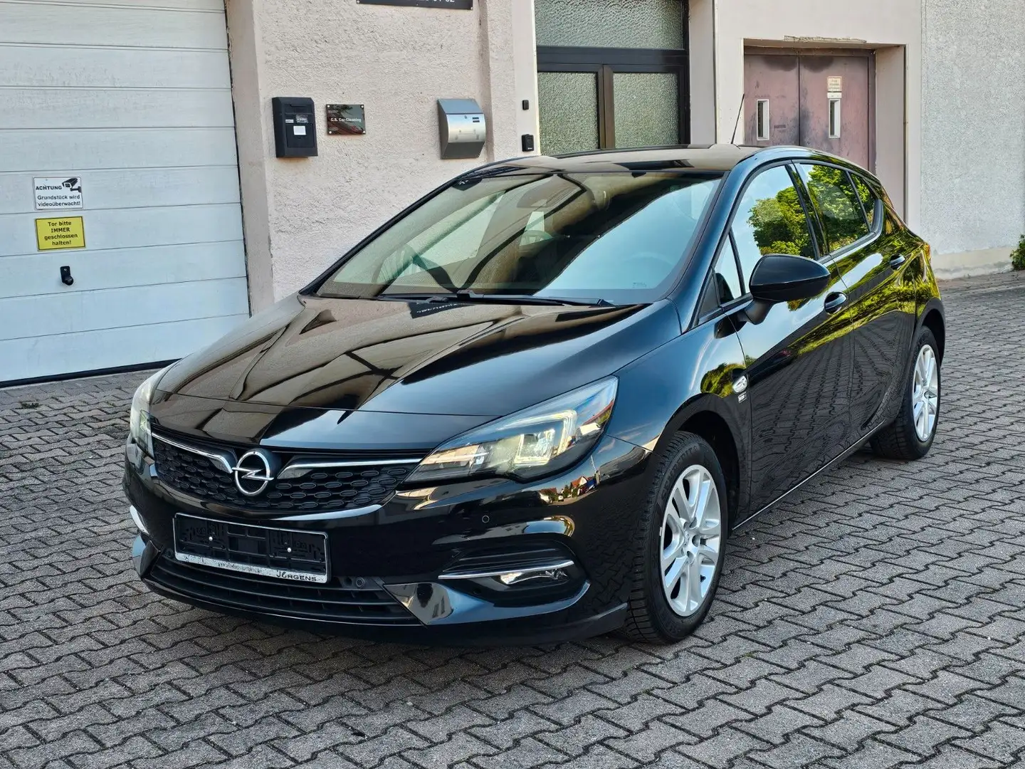 Opel Astra K 1.2 Turbo Lim. 2.HAND TÜV / SERVICE NEU Schwarz - 2