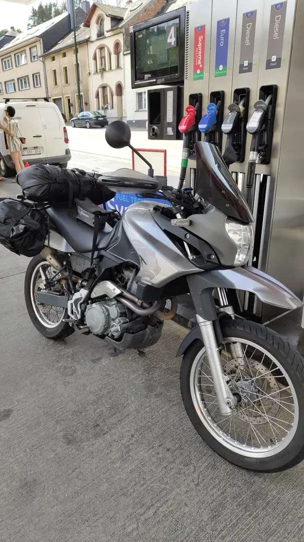 Aprilia Pegaso 650 Trail 35kW A2 Серый - 2