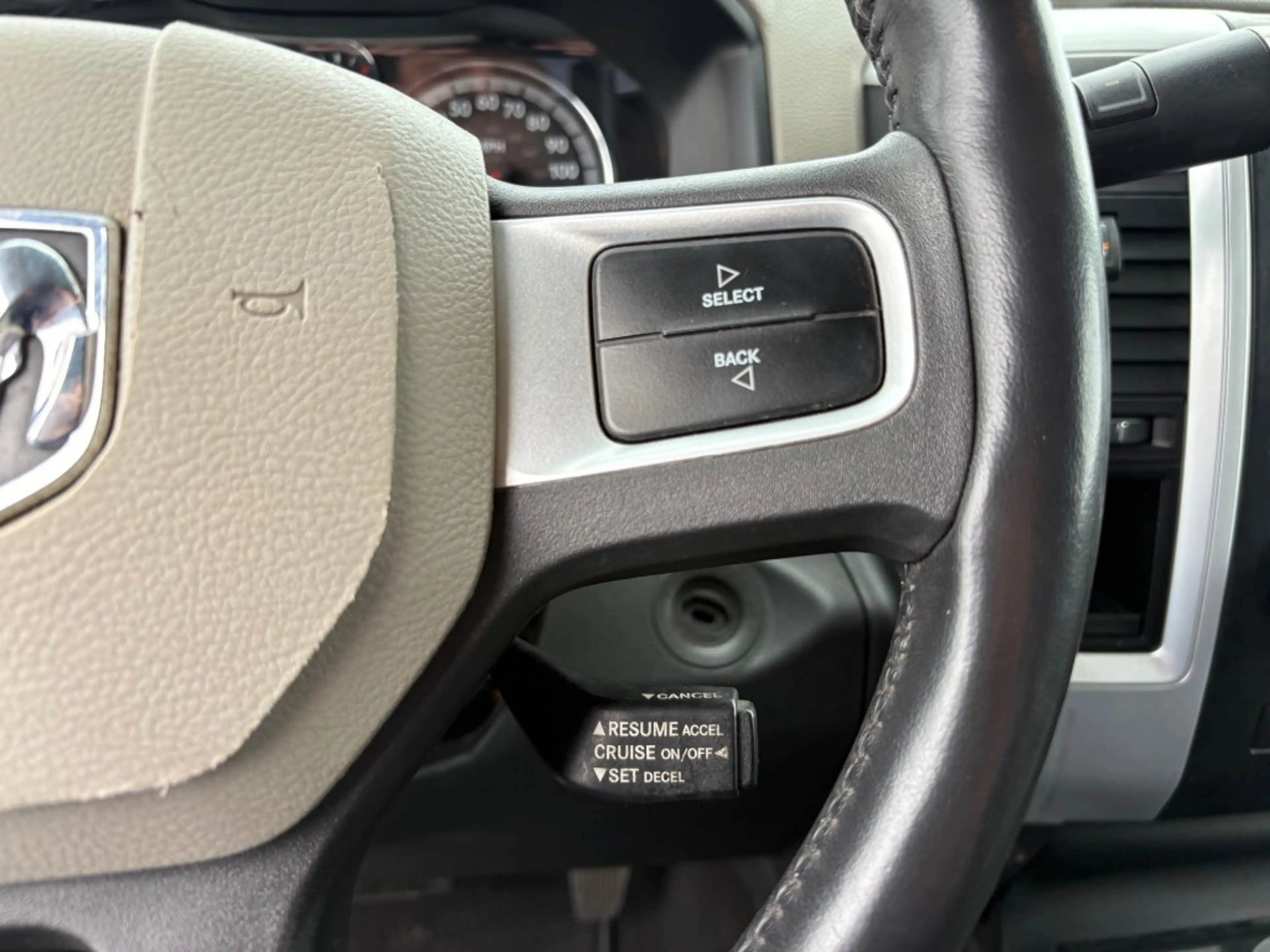 Dodge RAM 4.7 V8 CC / AIRCO / CRUISE / OPEN BAK — photo 11