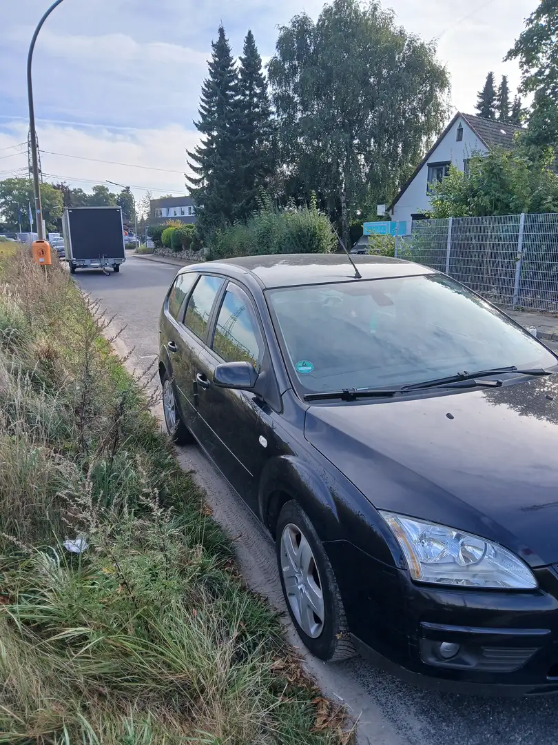 Ford Focus Focus Turnier 1.6 16V Ghia - 2