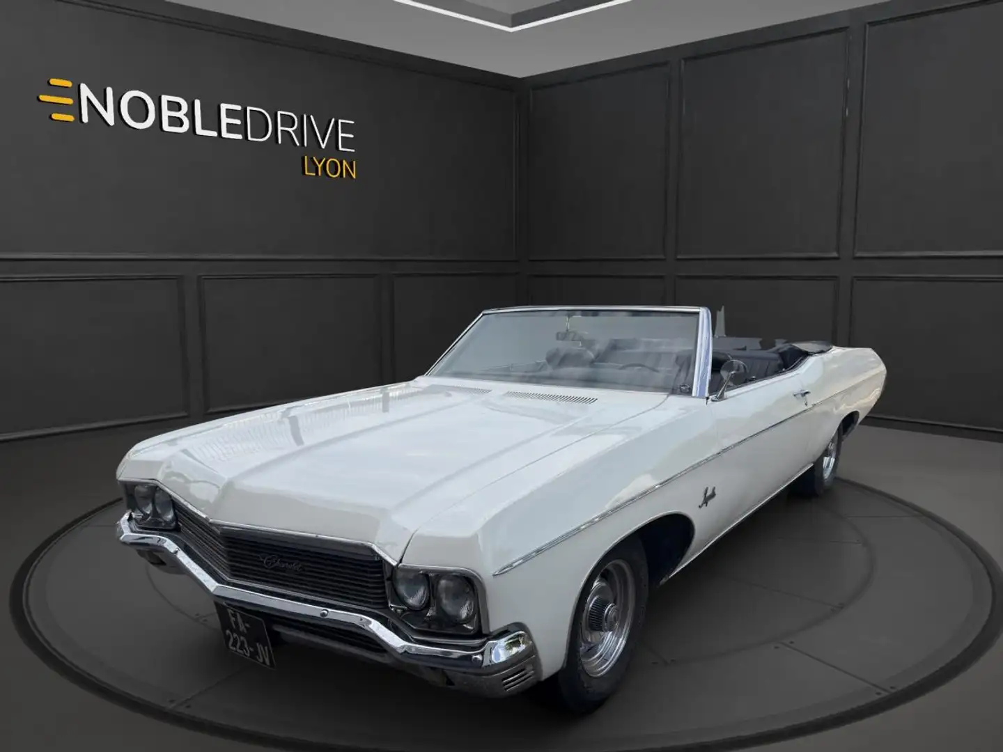 Chevrolet Impala CABRIOLET 6.6 V8 402ci - ORIGINE FRANCE - COMPTEUR KM - PARFAIT ETAT - NOMBREUX FRAIS Weiß - 1