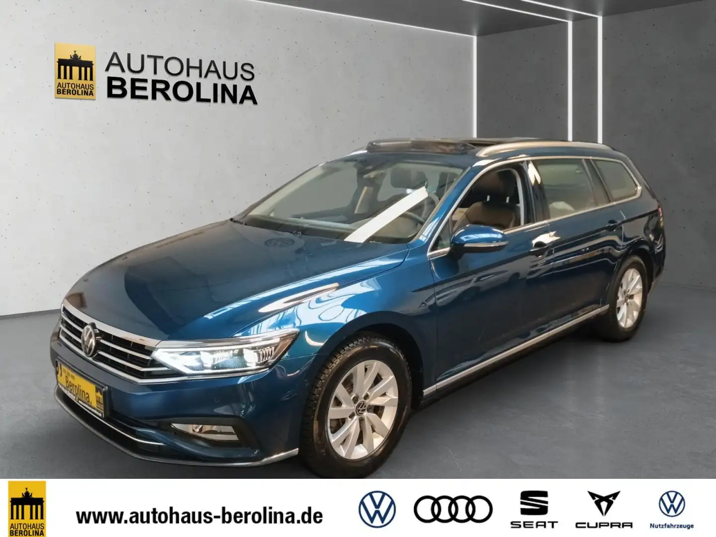 Volkswagen Passat Variant 2.0 TSI Elegance DSG *PANO*AHK* Blau - 2