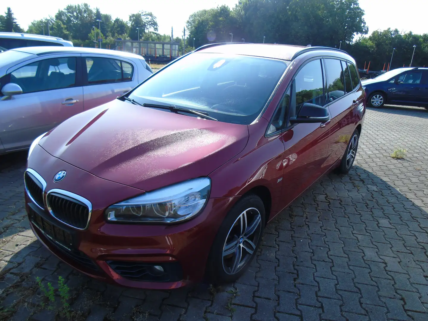 BMW 218 218 d Sport Line Rot - 2