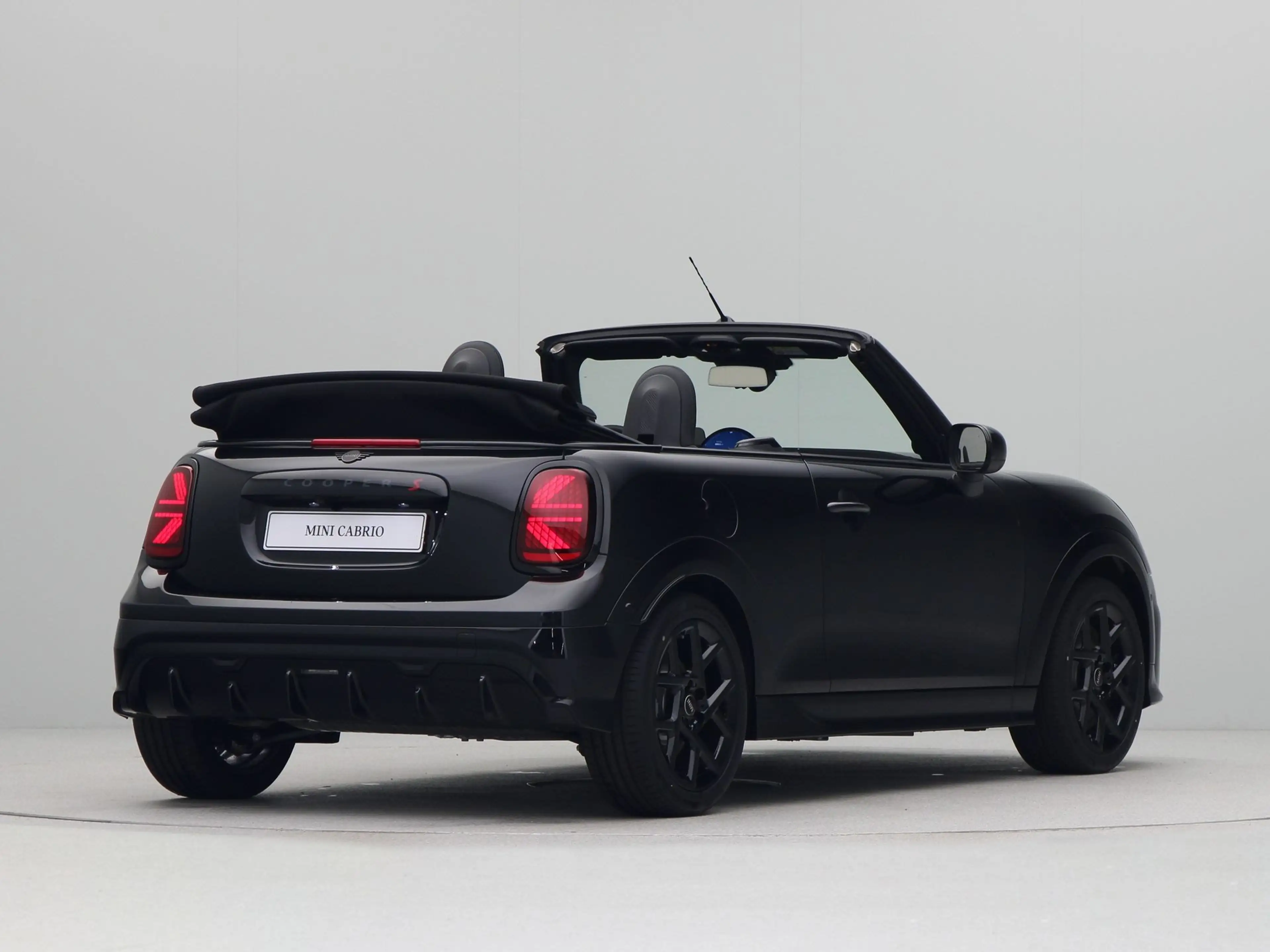 MINI Cooper S Cabrio John Cooper Works Pakket XL PRIVATE LEASE EUR 835, — photo 13