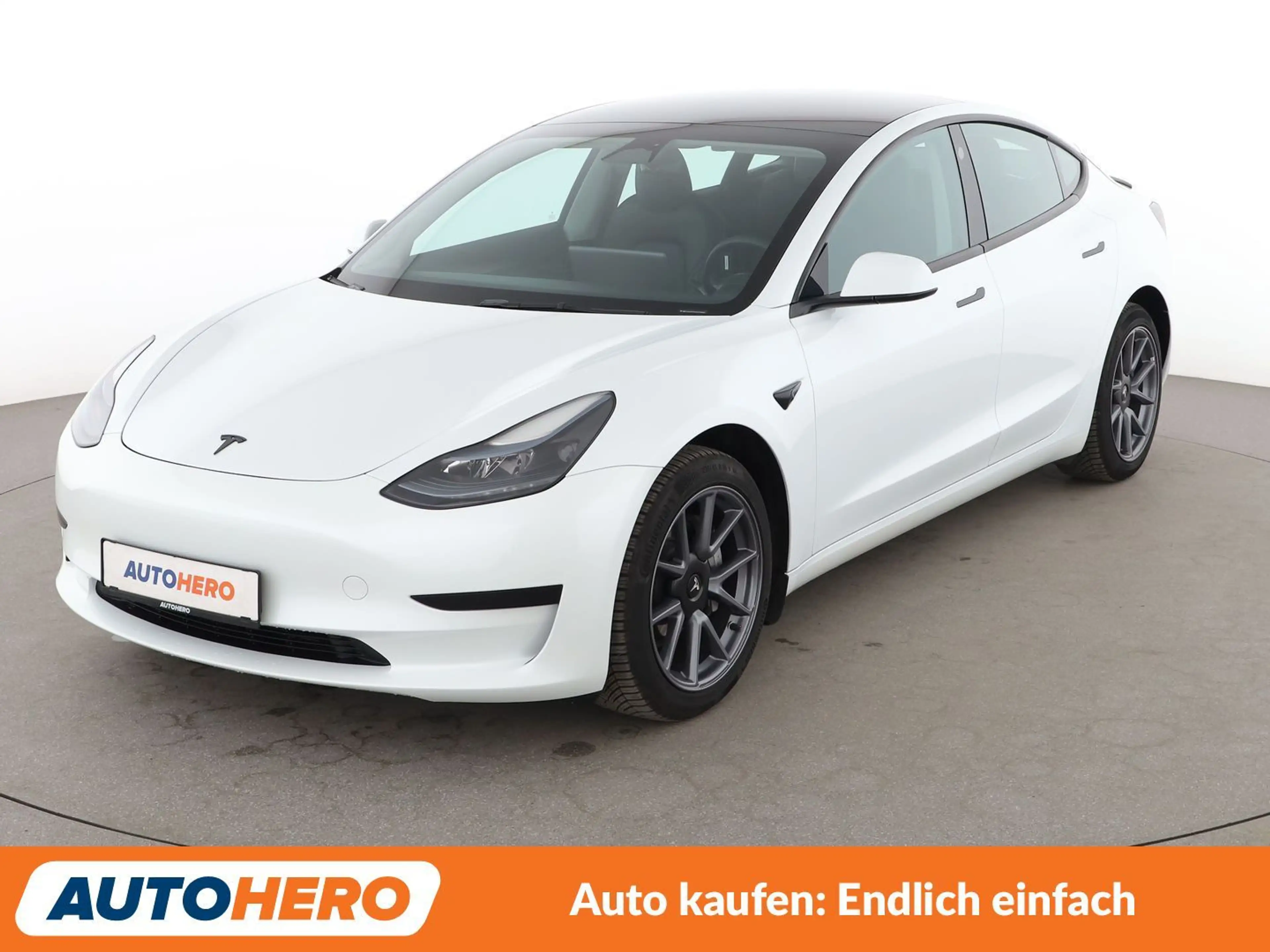 Tesla Model 3 Standard Range Plus *NAVI*VC*LED*ACC*CAM*SHZ*ALU