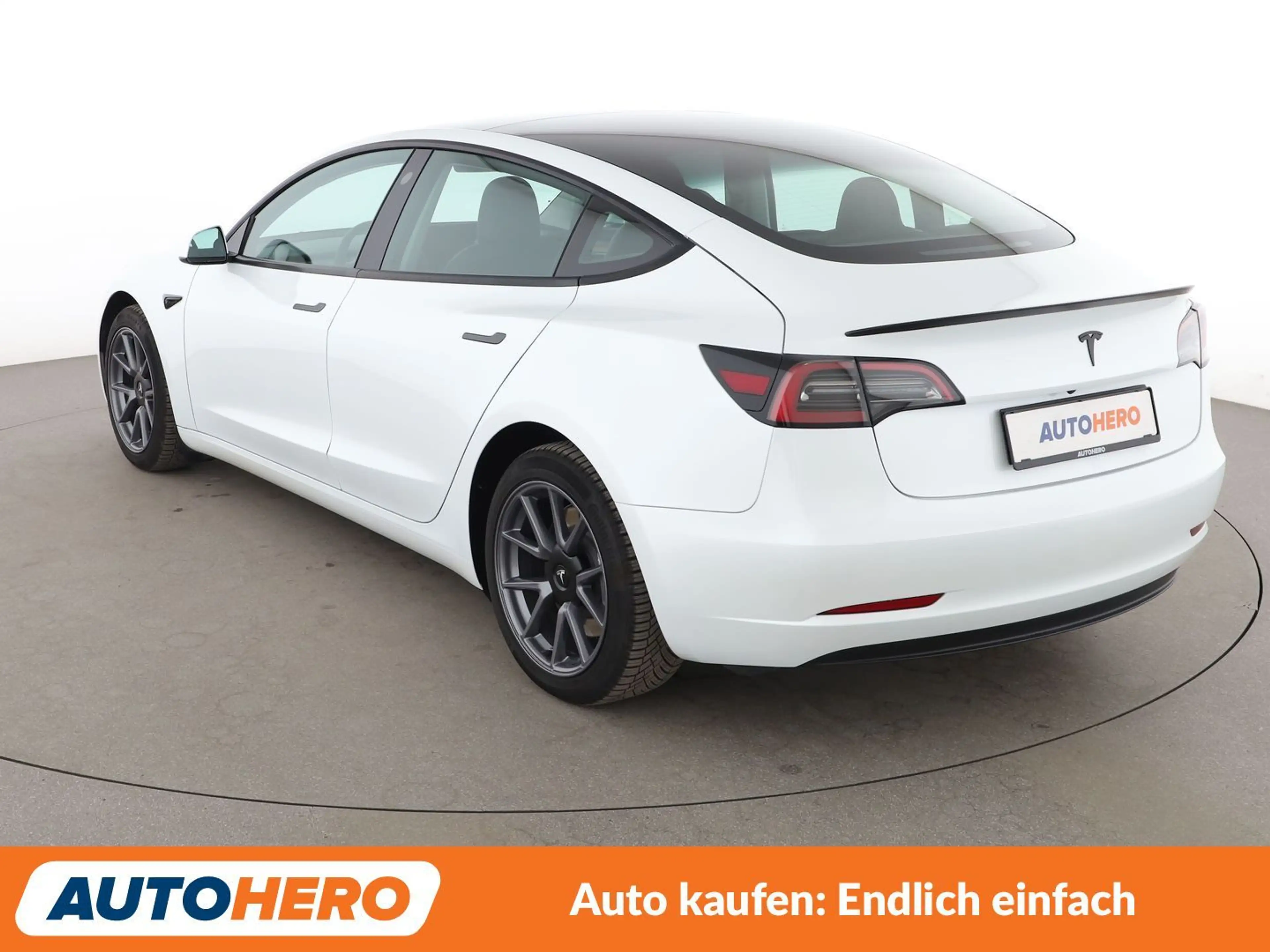 Tesla Model 3 Standard Range Plus *NAVI*VC*LED*ACC*CAM*SHZ*ALU — photo 4