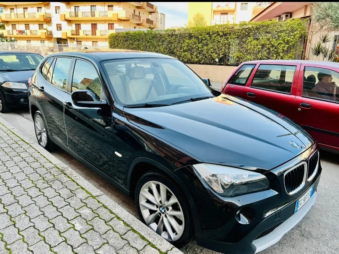 BMW X1 Czarny - 1