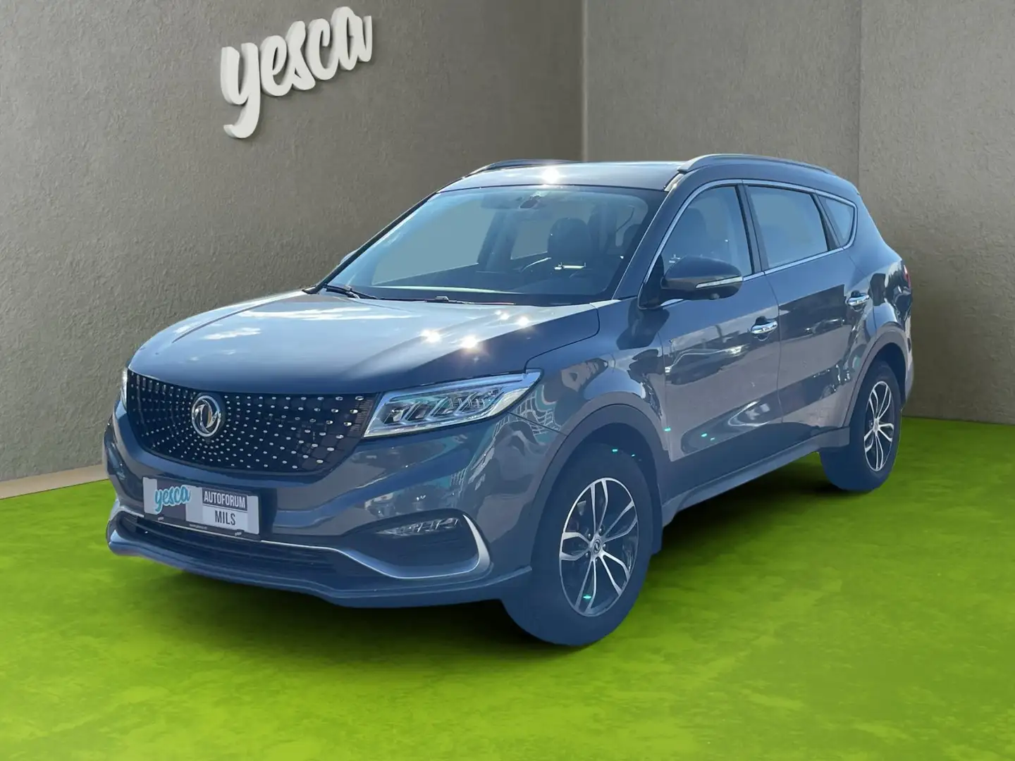 DFSK Fengon 580 1,5T CVT Grau - 1