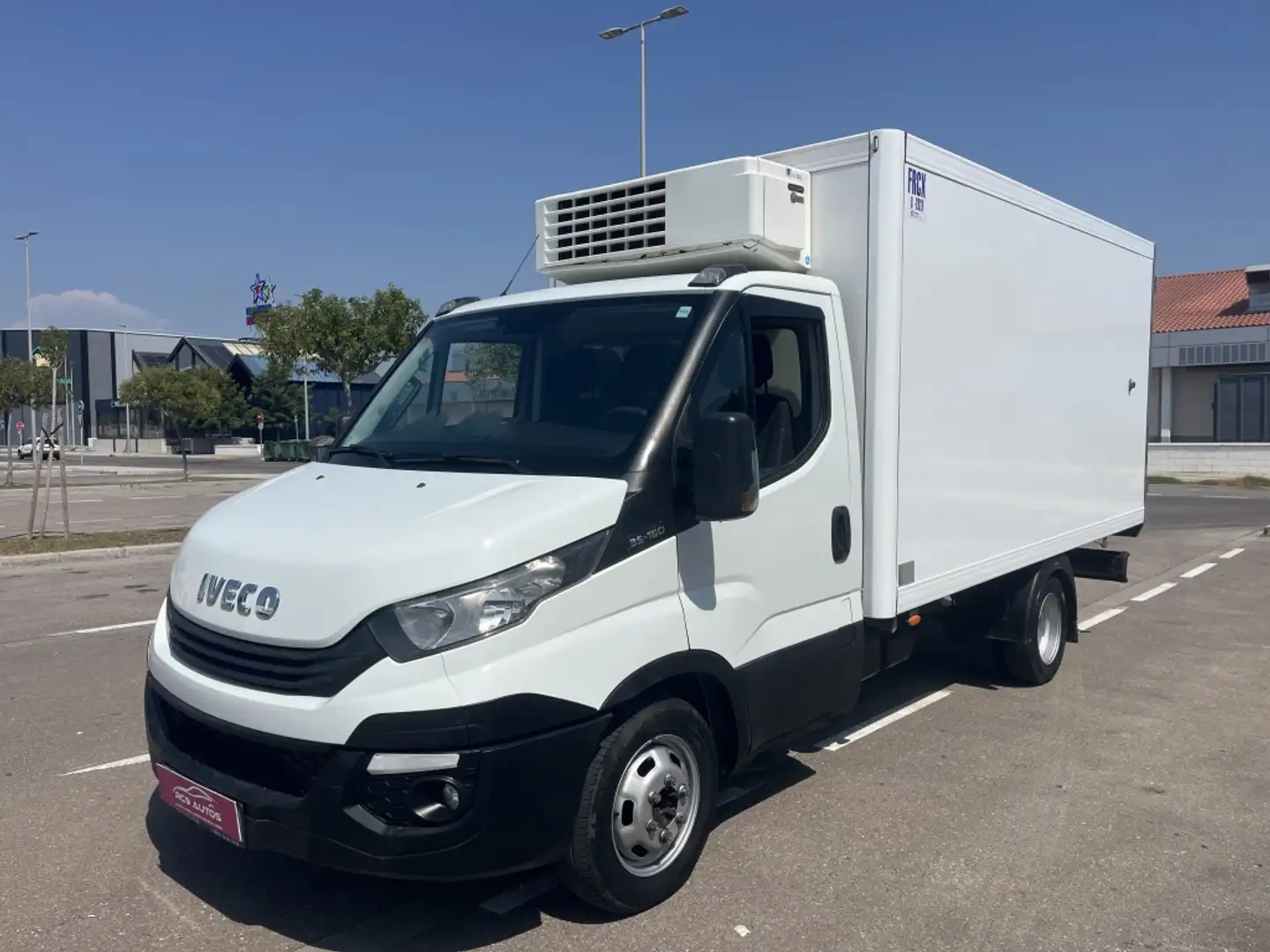 Iveco Daily Furgón 35S16 V 3000 H1 7.3 156 Blanc - 2