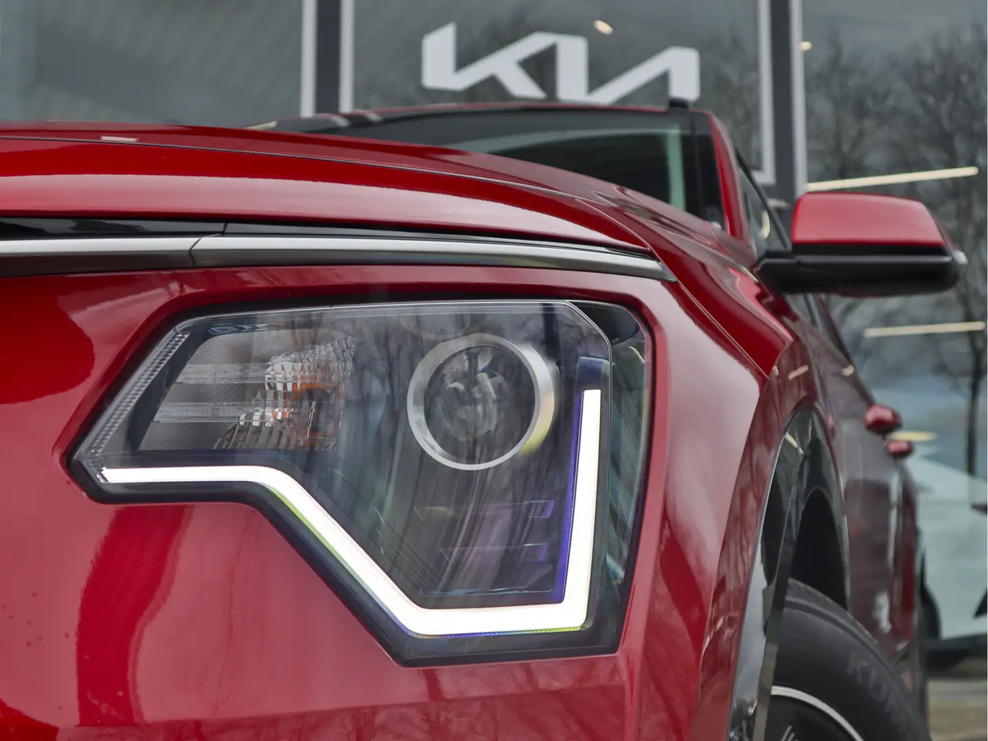 Kia Niro 1.6 GDi Hybrid DynamicLine | Navigatie | Keyless | Rosso - 2