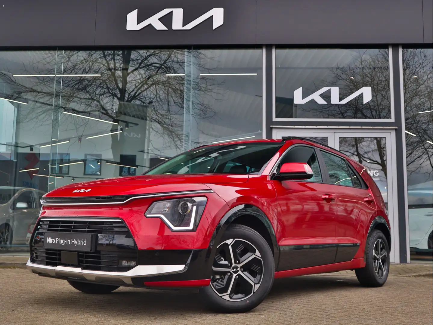Kia Niro 1.6 GDi Hybrid DynamicLine | Navigatie | Keyless | Rosso - 1