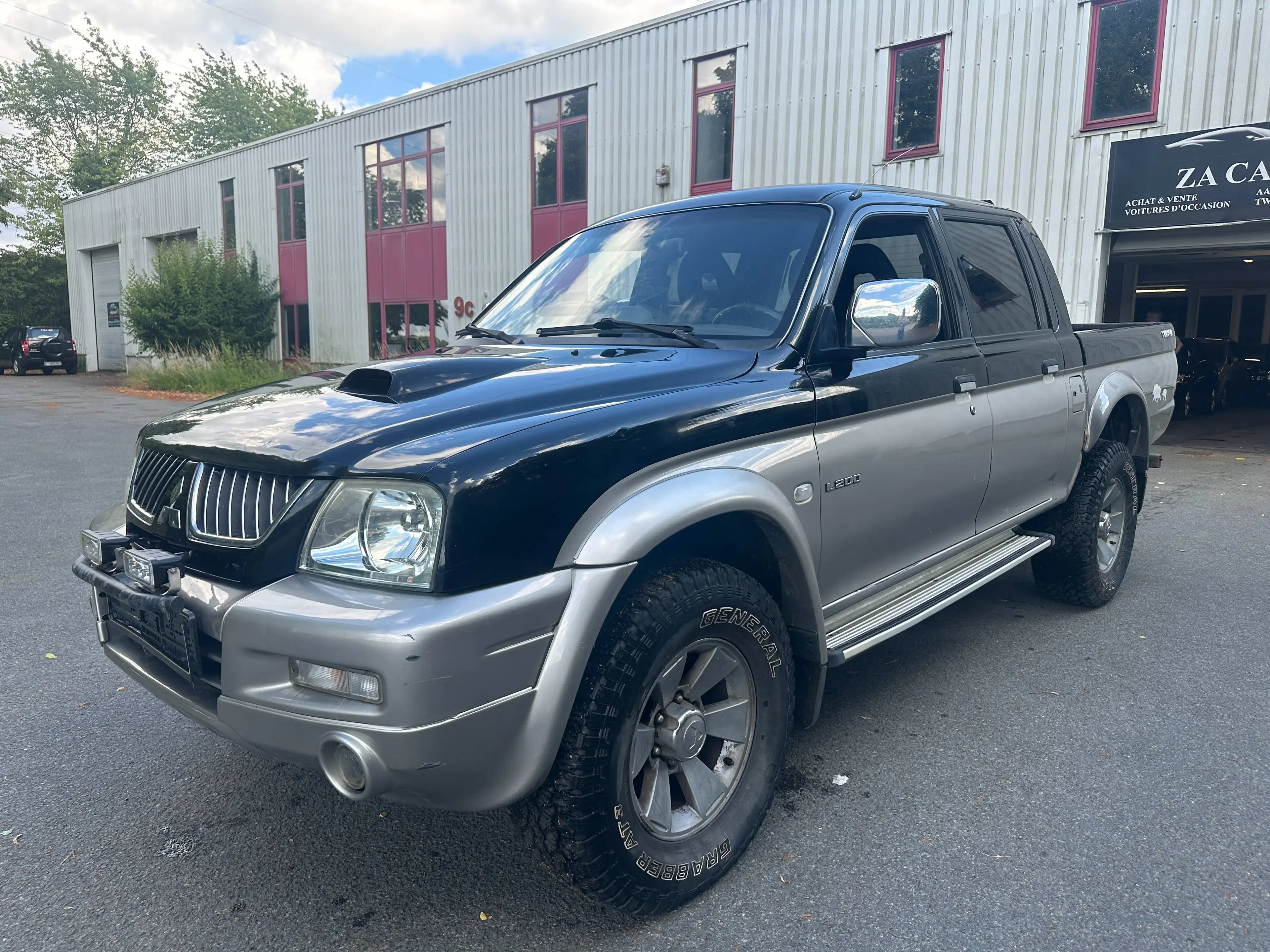 Mitsubishi L200 2.5 Turbo int. Canyon 4WD