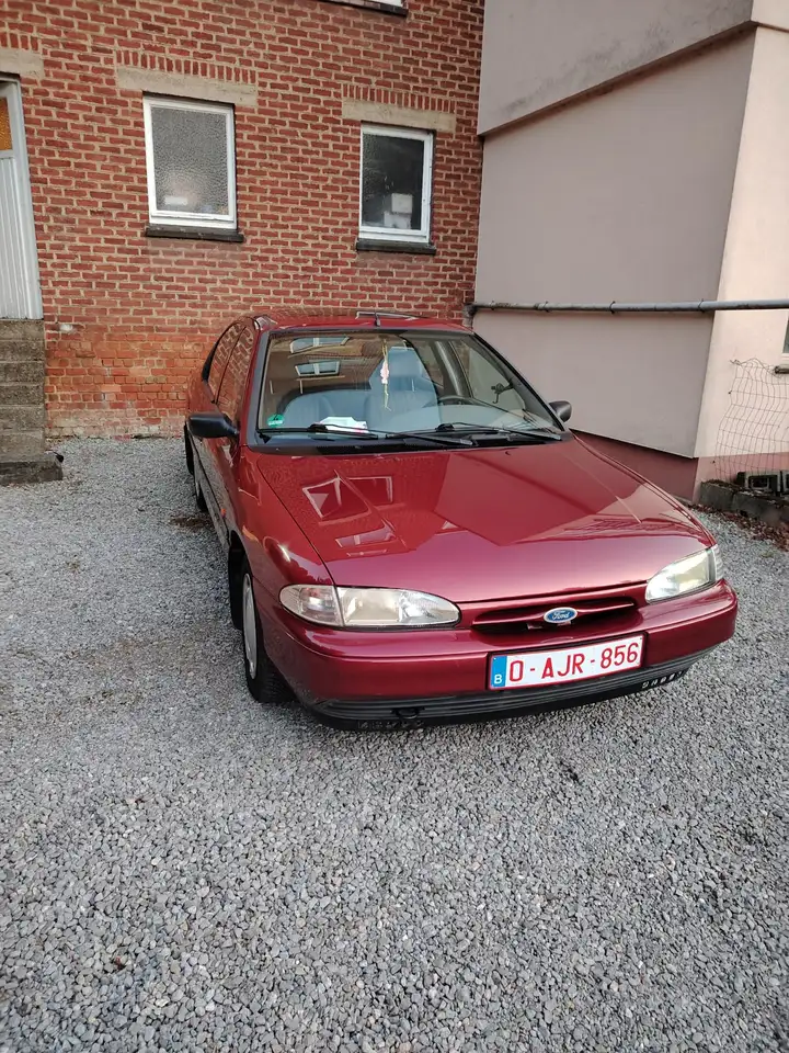Ford Mondeo 1.6i GLX, foto 6