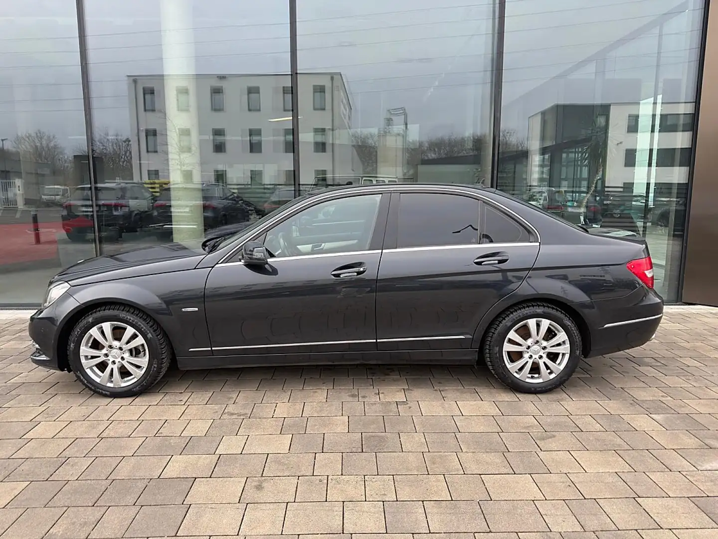 Mercedes-Benz C 220 CDI Avantgarde BlueEfficiency *SPIEGEL-PAKET* S... Schwarz - 2