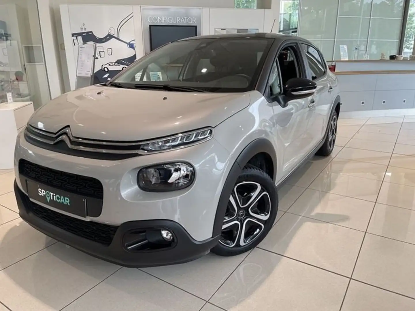 Citroen C3 1.2 PureTech 83 Highlight * GPS * PARK SENS. * Beige - 1