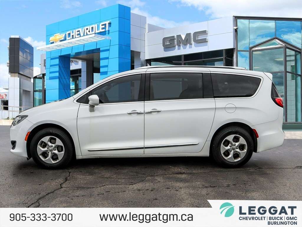 2017 Chrysler Pacifica