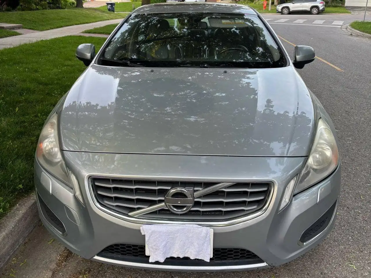 Volvo S60 photo Volvo S60